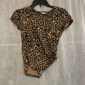 Socialite Cheetah Print Tie Shirt